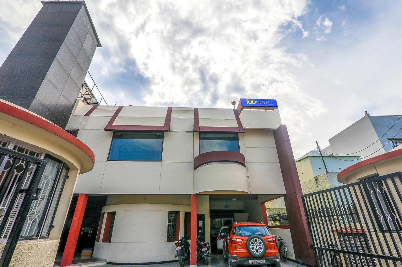 Hotel Executive Hasanganj Exteriér fotografie